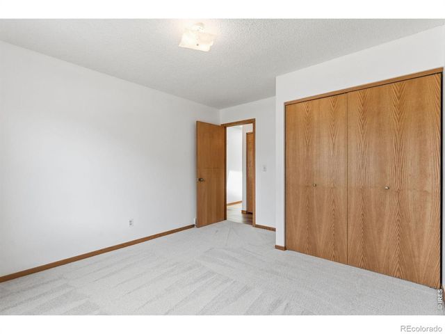 4262 Pin Oak Drive, Loveland, CO 80538