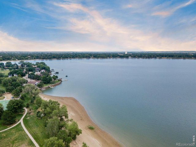 4262 Pin Oak Drive, Loveland, CO 80538