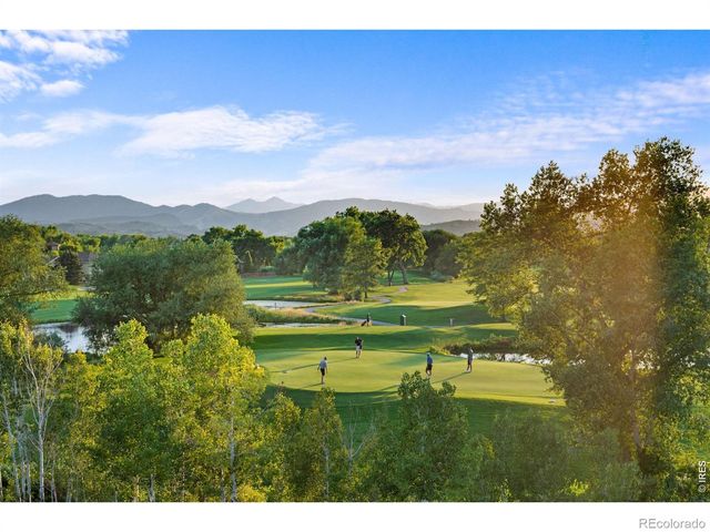 4262 Pin Oak Drive, Loveland, CO 80538