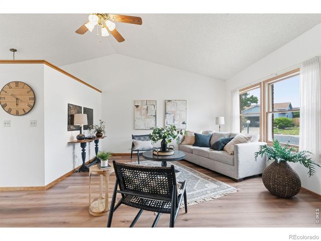 4262 Pin Oak Drive, Loveland, CO 80538