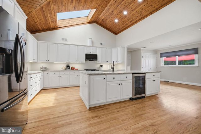 10108 BAILEYSBURG LN, Nokesville, VA 20181