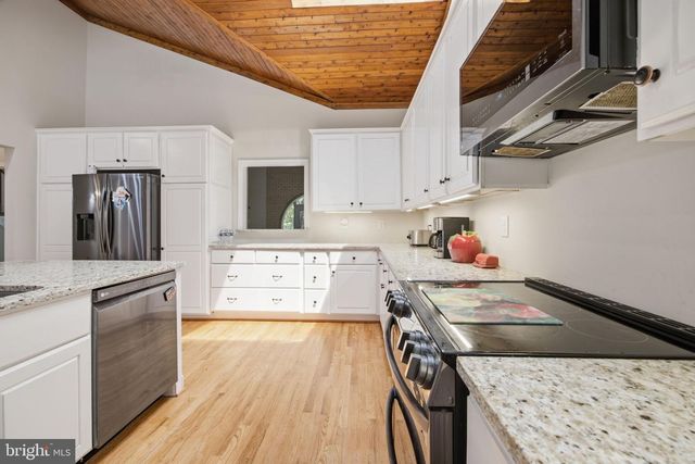 10108 BAILEYSBURG LN, Nokesville, VA 20181