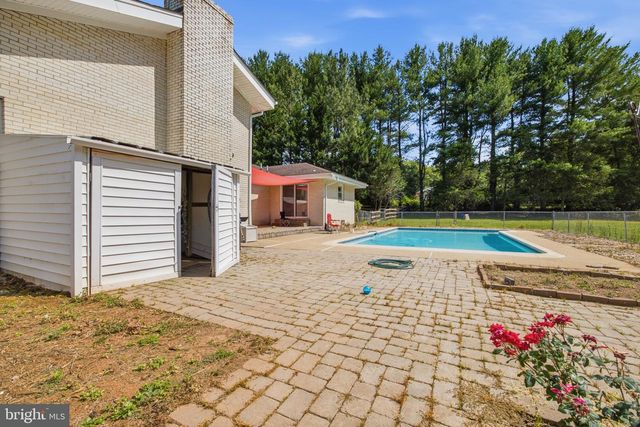 10108 BAILEYSBURG LN, Nokesville, VA 20181
