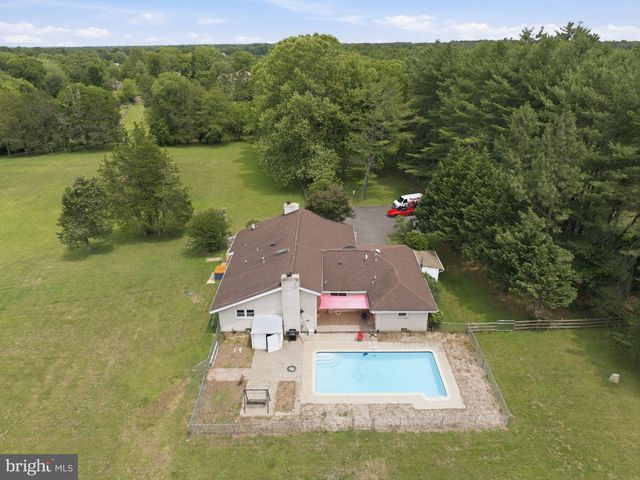 10108 BAILEYSBURG LN, Nokesville, VA 20181
