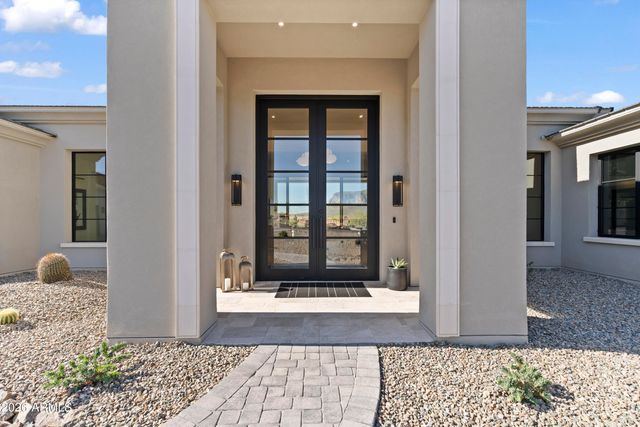 3897 S SUMMIT Trail, Gold Canyon, AZ 85118