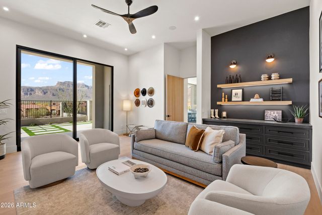 3897 S SUMMIT Trail, Gold Canyon, AZ 85118
