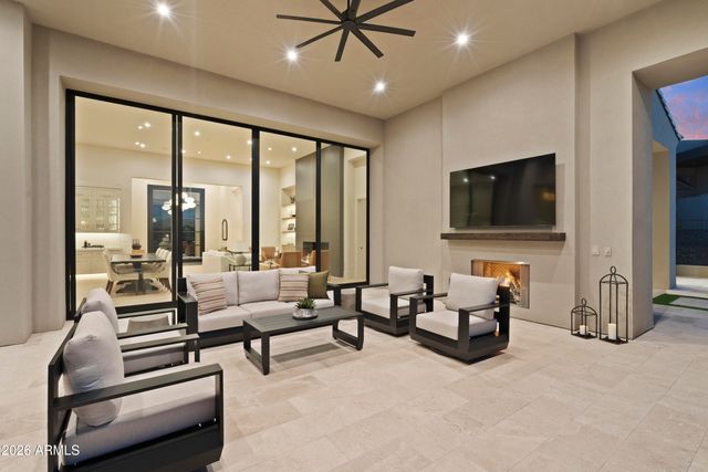 3897 S SUMMIT Trail, Gold Canyon, AZ 85118