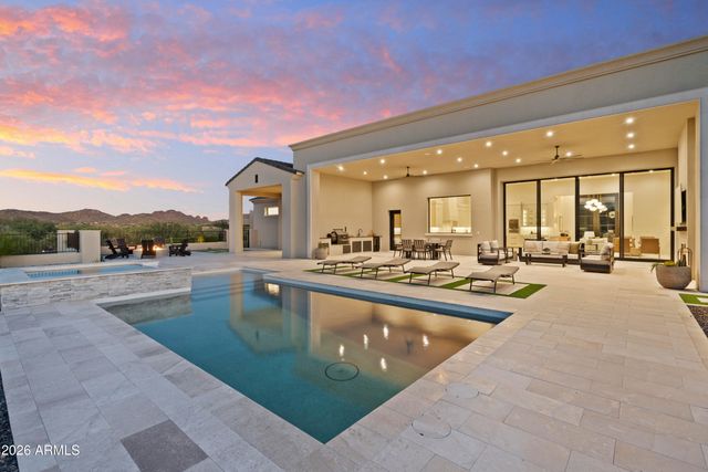 3897 S SUMMIT Trail, Gold Canyon, AZ 85118