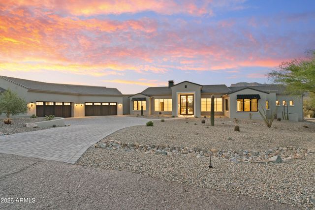 3897 S SUMMIT Trail, Gold Canyon, AZ 85118