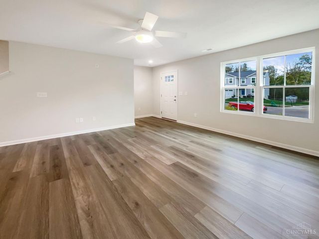 105 Cedarwood Drive, Pierce Twp, OH 45102