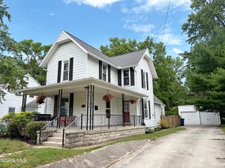 708 Wallace Avenue, Bowling Green, OH 43402