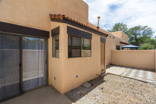 10241 Las Casitas Court NE, Albuquerque, NM 87111