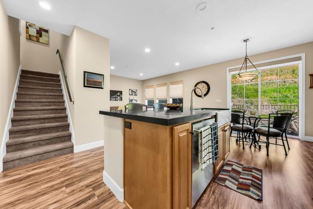 303 Mullinix Way, San Jose, CA 95136