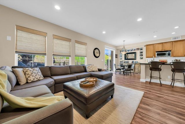 303 Mullinix Way, San Jose, CA 95136