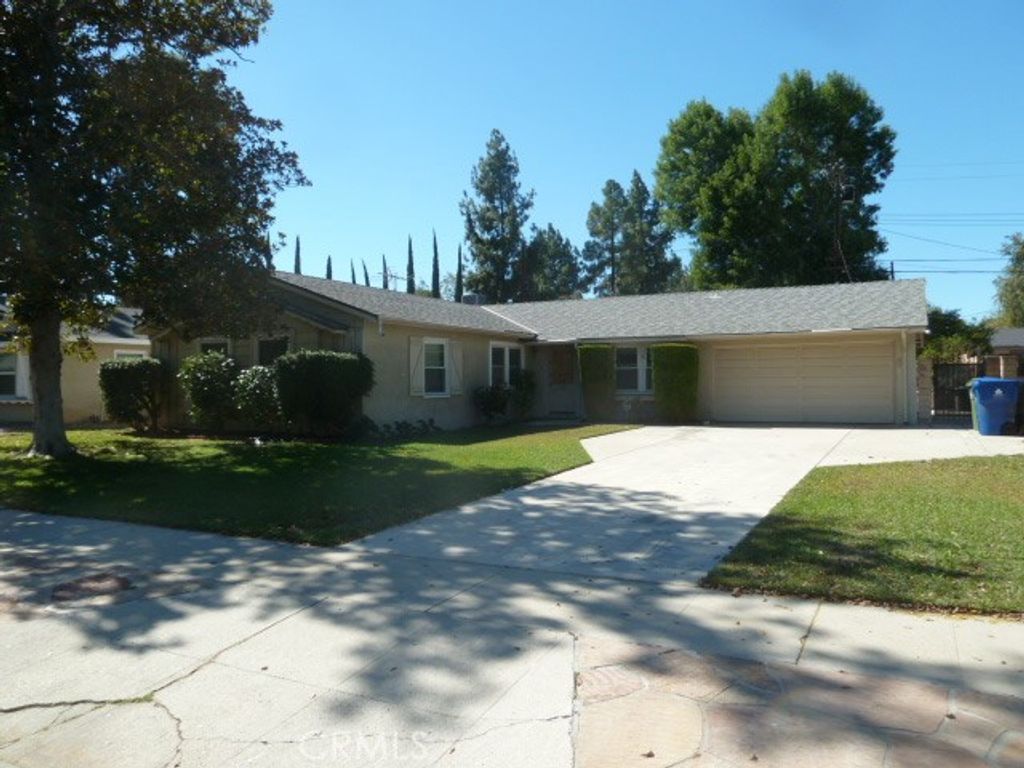 7435 Lena, West Hills, CA 91307