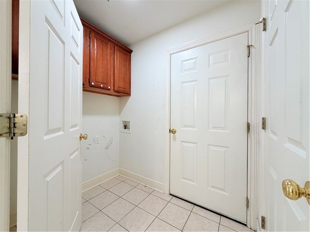 772 Queen Annes Lace Drive, Fayetteville, AR 72704