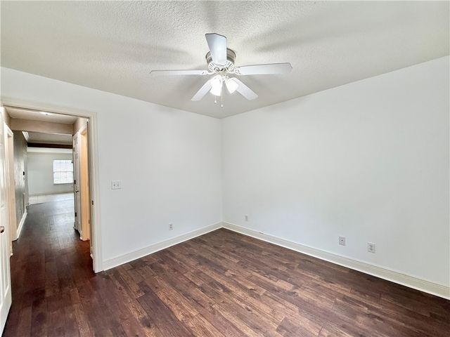 772 Queen Annes Lace Drive, Fayetteville, AR 72704