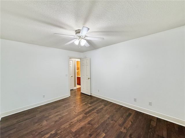 772 Queen Annes Lace Drive, Fayetteville, AR 72704