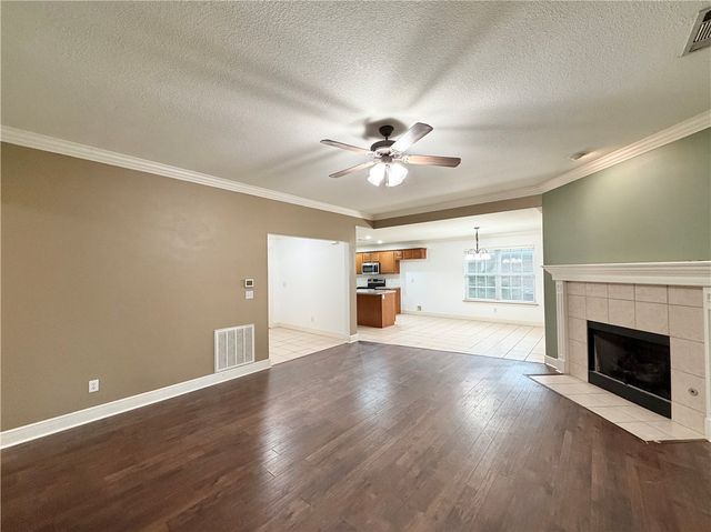 772 Queen Annes Lace Drive, Fayetteville, AR 72704