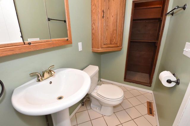 728 Linden STREET, Waukesha, WI 53186