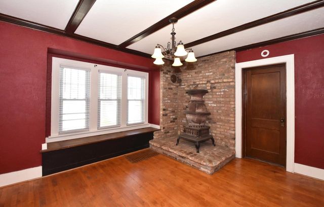 728 Linden STREET, Waukesha, WI 53186