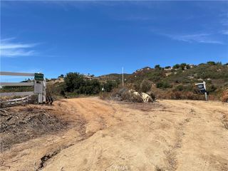 21903 Los Robles, Murrieta, CA 92562
