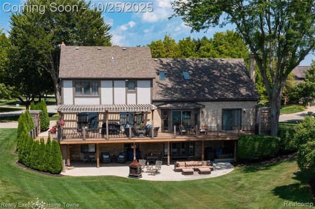 54464 Sherwood Lane, Shelby Twp, MI 48315