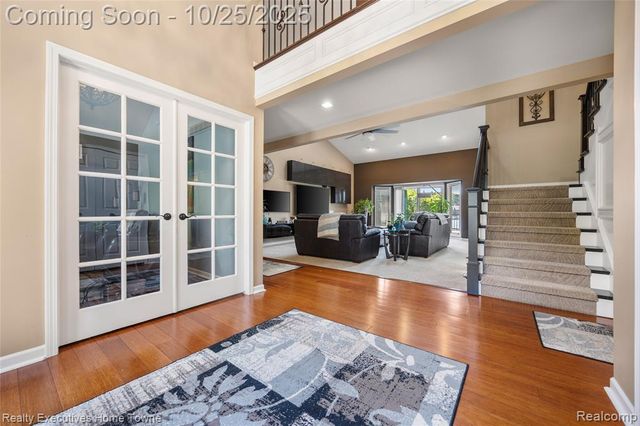 54464 Sherwood Lane, Shelby Twp, MI 48315