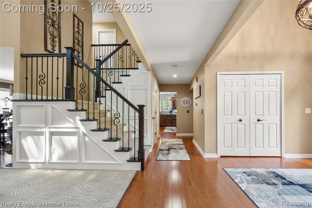 54464 Sherwood Lane, Shelby Twp, MI 48315