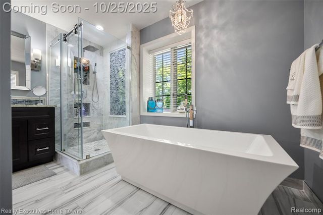 54464 Sherwood Lane, Shelby Twp, MI 48315