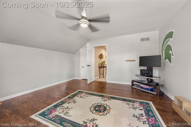 54464 Sherwood Lane, Shelby Twp, MI 48315