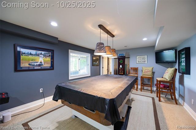 54464 Sherwood Lane, Shelby Twp, MI 48315