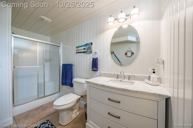 54464 Sherwood Lane, Shelby Twp, MI 48315