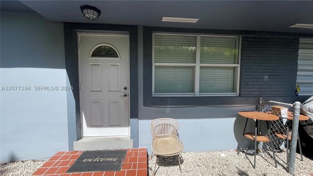 7021 SW 22nd St 7021, Miami, FL 33155