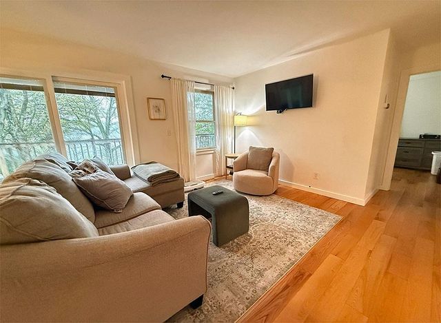 66 Hemmsted Circle, Castleton, VT 05735