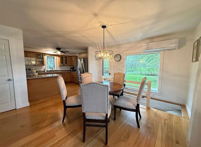 66 Hemmsted Circle, Castleton, VT 05735