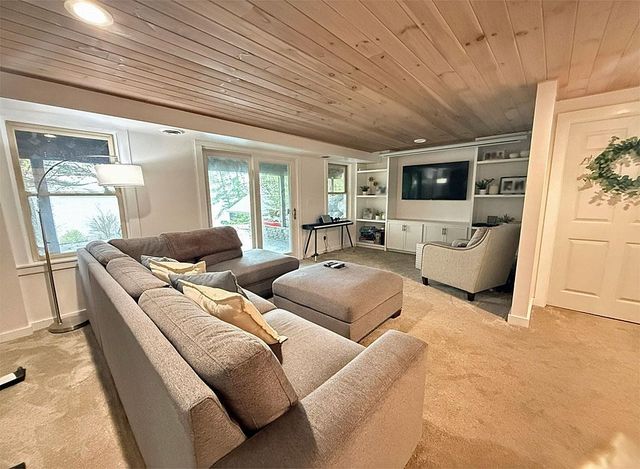 66 Hemmsted Circle, Castleton, VT 05735