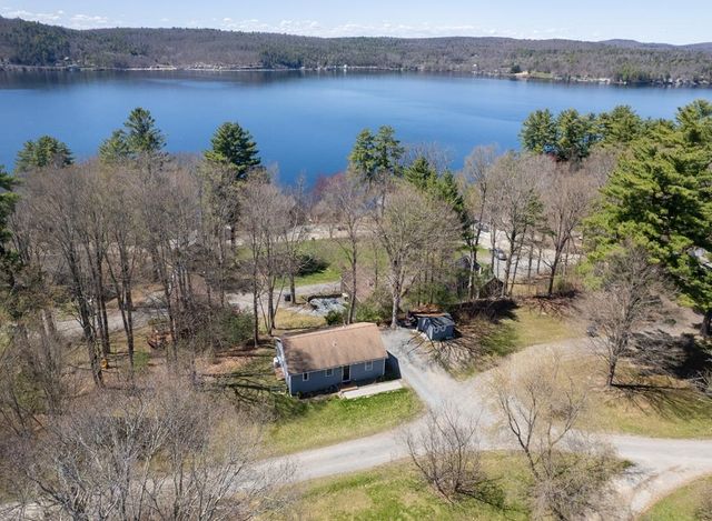 66 Hemmsted Circle, Castleton, VT 05735