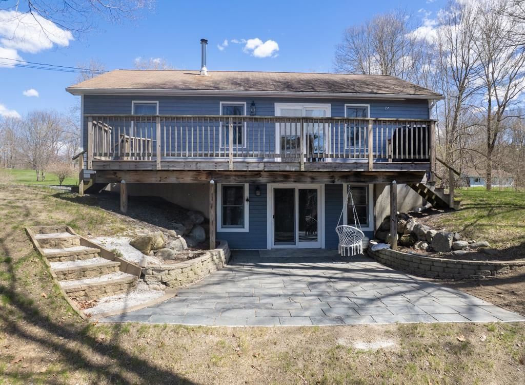 66 Hemmsted Circle, Castleton, VT 05735