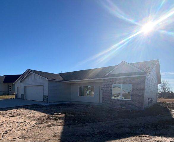 1145 Trek Cir, Goddard, KS 67052
