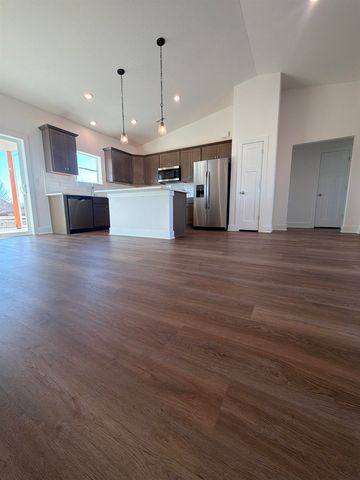 1145 Trek Cir, Goddard, KS 67052