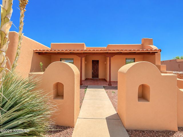 2040 Sorrento Place, Las Cruces, NM 88005