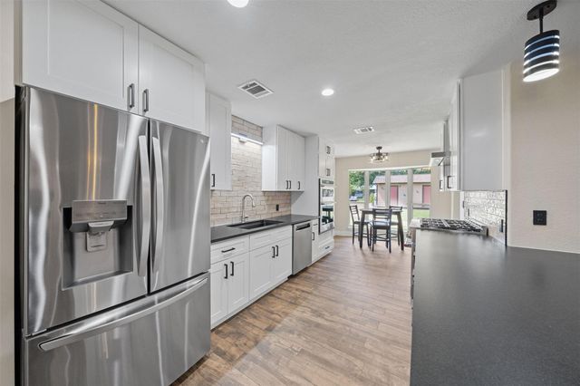 16855 E Maglitto Circle, Tomball, TX 77377