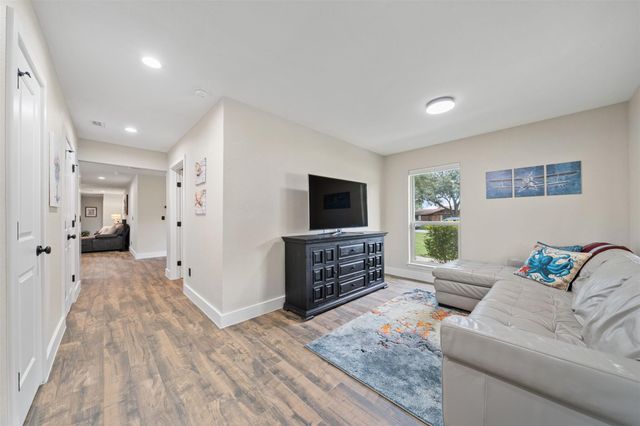 16855 E Maglitto Circle, Tomball, TX 77377