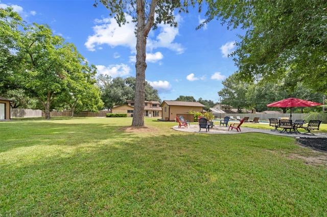 16855 E Maglitto Circle, Tomball, TX 77377