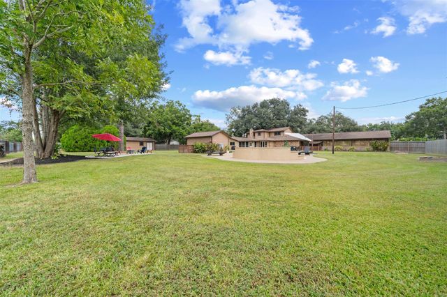 16855 E Maglitto Circle, Tomball, TX 77377