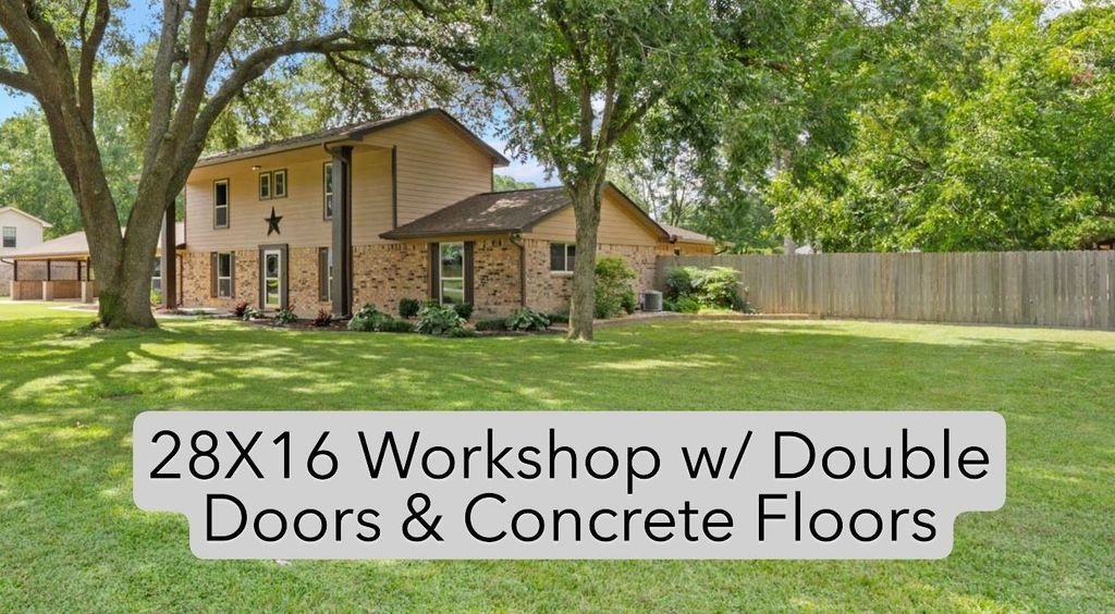 16855 E Maglitto Circle, Tomball, TX 77377