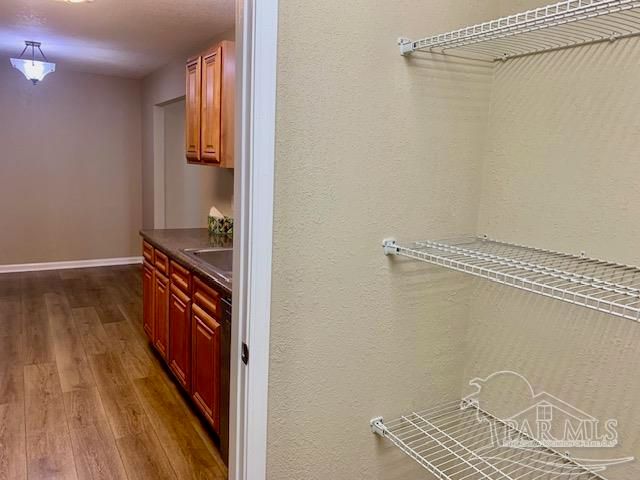 6171 Young Ln, Milton, FL 32570