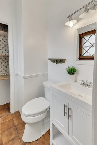 4038 Grove Avenue, Brookfield, IL 60513