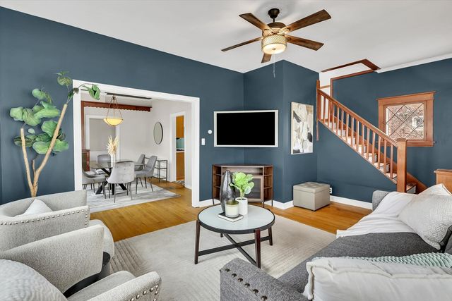 4038 Grove Avenue, Brookfield, IL 60513